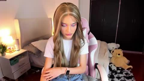    online show from March 20, 2:27 am