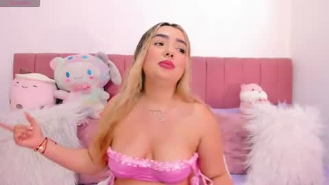 sophiee rosee online show from June 12, 4:06 pm