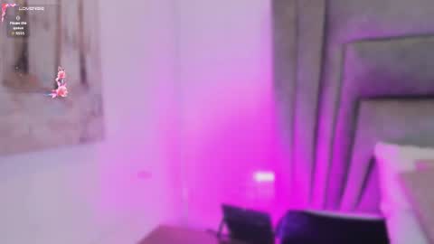Sophie  online show from July 25, 11:08 am