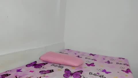 Snapshot of sophiee_veryhot chatting on November 22, 9:47 pm sophiee veryhot online show from November 22, 9:47 pm