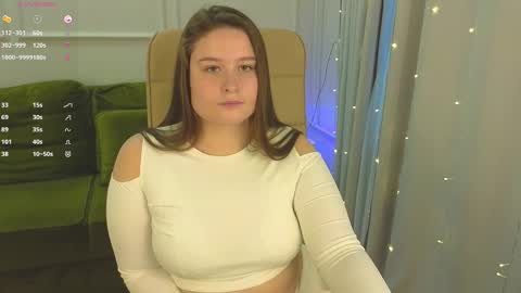 Sophie online show from February 19, 2:01 pm