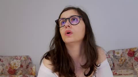 Snapshot of sophieerain chatting on October 2, 9:16 am Sophie Rain online show from October 2, 9:16 am