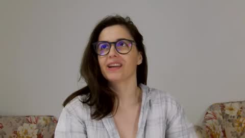 Snapshot of sophieerain chatting on October 12, 4:06 pm Sophie Rain online show from October 12, 4:06 pm