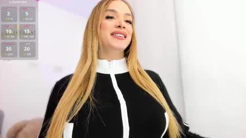 SAMANTHA online show from December 16, 11:37 am