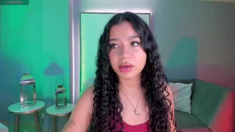 Snapshot of sophiehouston_ chatting on October 14, 4:35 am Sophie Houston online show from October 14, 4:35 am