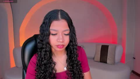 Snapshot of sophiehouston_ chatting on October 30, 5:09 am Sophie Houston online show from October 30, 5:09 am