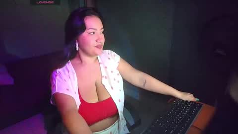 sophiejuicy_ online show from October 26, 3:45 am
