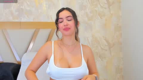 Sophie online show from March 3, 2:48 pm
