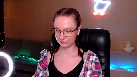 Snapshot of sophieleroux chatting on February 20, 11:32 am sophieleroux online show from February 20, 11:32 am