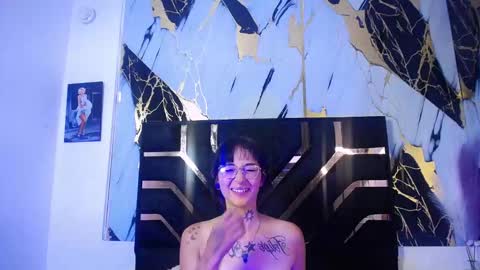 sophieesmithcs online show from March 21, 9:07 pm