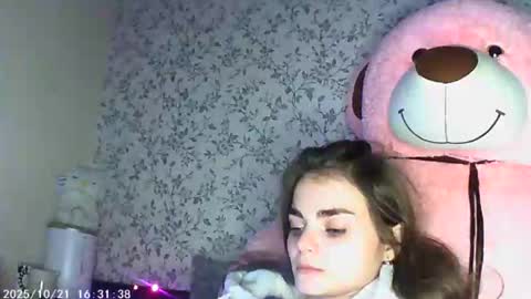 Sophie and my bestie Mandy    online show from October 20, 6:19 pm