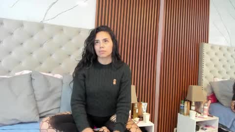 My name is Sofia online show from April 30, 12:11 pm