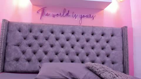 Sophii  online show from February 8, 7:06 pm