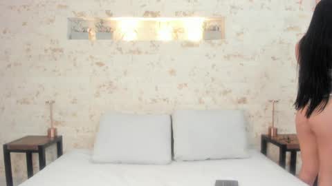 Snapshot of sophiie_lane chatting on June 5, 11:27 am SOPHIEE online show from June 5, 11:27 am