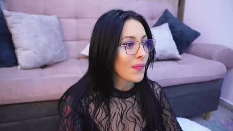 Sophiie online show from February 5, 3:55 am