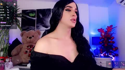 Sophie Sweet online show from December 29, 4:30 pm