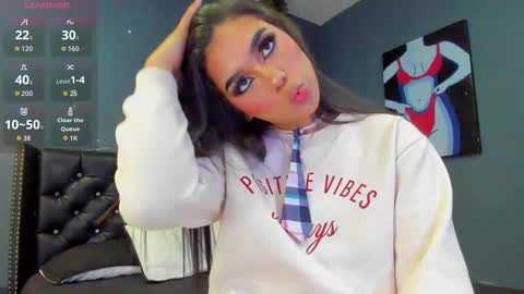 Sophie Taylor online show from November 4, 11:26 pm