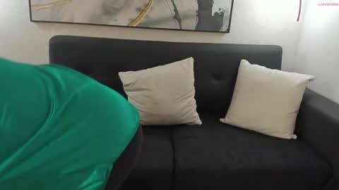 Sophi online show from June 3, 2:33 pm