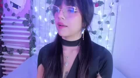 SOPHY ROGERS online show from January 31, 6:03 pm