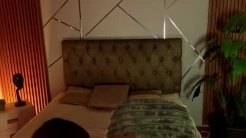 Sophy  online show from February 19, 7:54 pm