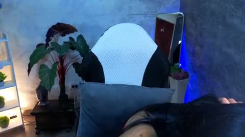 Snapshot of sophyadams_ chatting on July 29, 9:57 pm Sophy online show from July 29, 9:57 pm