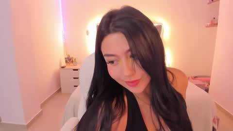 Sophy Bunny online show from January 18, 4:00 pm