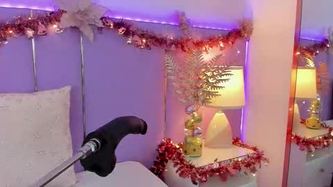 Sophy online show from December 16, 11:59 am