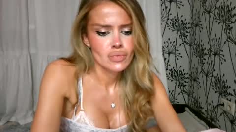 soravell online show from June 17, 7:26 pm