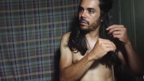 Snapshot of sordauq chatting on November 29, 12:35 am Siemaco online show from November 29, 12:35 am