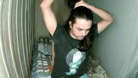 Snapshot of sordauq chatting on April 15, 2:18 am Siemaco online show from April 15, 2:18 am