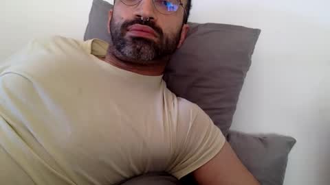 Snapshot of sorfo chatting on December 3, 12:49 pm Sorfo online show from December 3, 12:49 pm