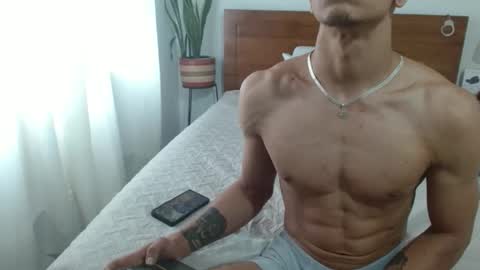 Snapshot of sornero777111 chatting on October 7, 7:22 pm businessman online show from October 7, 7:22 pm
