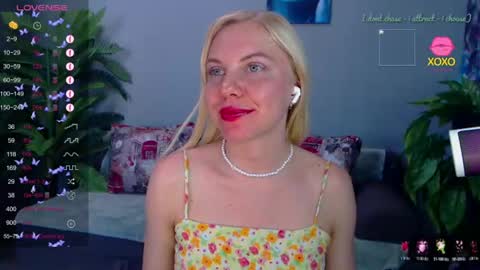 Snapshot of soul_liza chatting on June 18, 9:14 am Lisa online show from June 18, 9:14 am