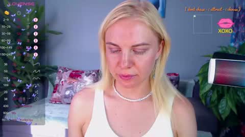 Snapshot of soul_liza chatting on June 26, 2:38 am Lisa online show from June 26, 2:38 am