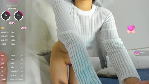 Mia online show from December 24, 11:22 pm