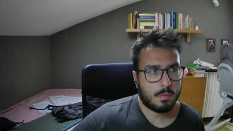 Snapshot of soulground77 chatting on September 10, 1:11 pm Lucag88 online show from September 10, 1:11 pm