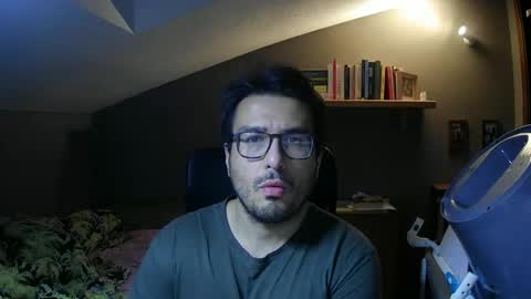 Snapshot of soulground77 chatting on October 27, 8:13 pm Lucag88 online show from October 27, 8:13 pm