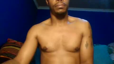 Snapshot of soullov chatting on May 20, 12:06 am soullov - TotalOutPlayer1 Twitter and Onlyfans online show from May 20, 12:06 am