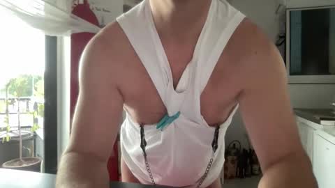 soumisanal2013 online show from November 10, 8:02 am