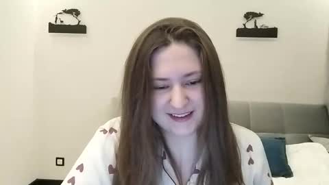 sovagloomy online show from November 21, 7:45 pm