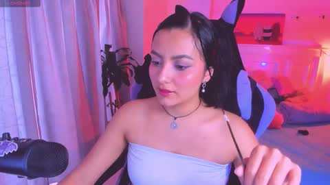 Lili online show from February 8, 10:13 pm