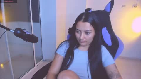 Lili online show from April 21, 2:51 am