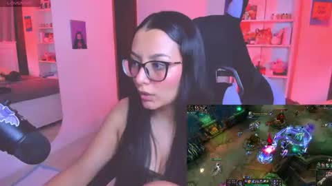 Lili online show from July 12, 12:56 am