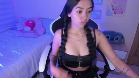 Snapshot of soy_gabrielaa chatting on May 21, 10:22 am soy_gabrielaa online show from May 21, 10:22 am