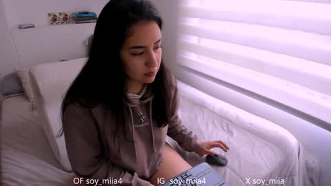 MIA online show from December 17, 9:16 pm