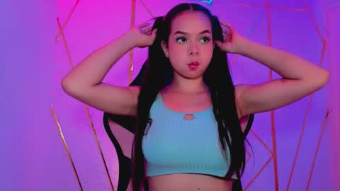 sheila smitt  online show from November 24, 12:43 am