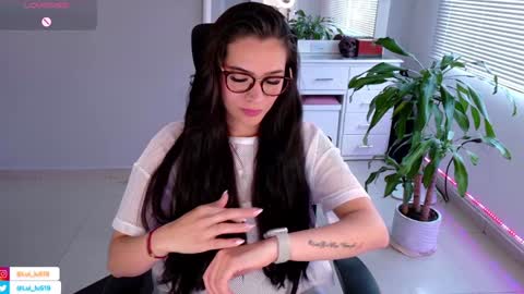 Luisa    online show from January 31, 9:48 pm