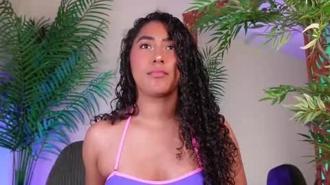 Snapshot of soyjuliana19 chatting on May 30, 11:51 am Juliana online show from May 30, 11:51 am