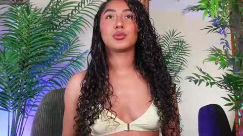 Snapshot of soyjuliana19 chatting on June 3, 11:57 am Juliana online show from June 3, 11:57 am