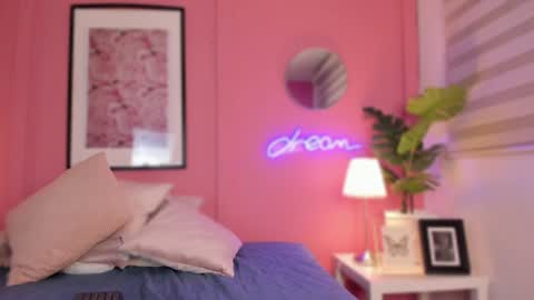 Aleja online show from January 25, 4:56 am